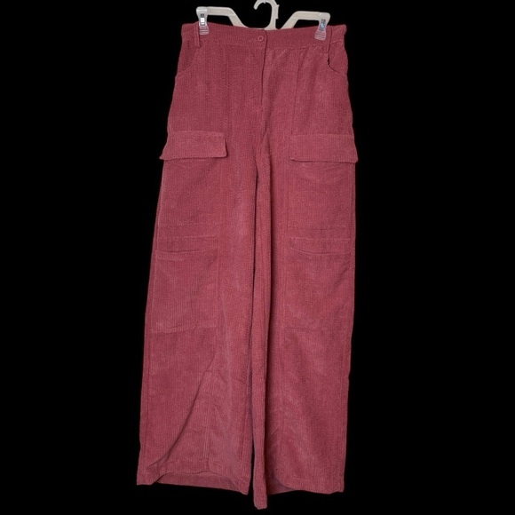 Hunter & Brown Dusty Coral Corduroy Wide Leg Cargo Style Pants Sz. M - Picture 1 of 14